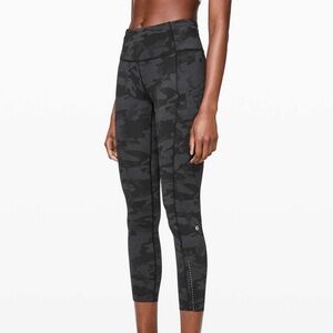 Lululemon Fast and Free Tight II 25" Nulux in Camo Deep Coal Multi Sz 8